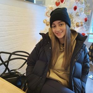 Meet your Posher, Jessica